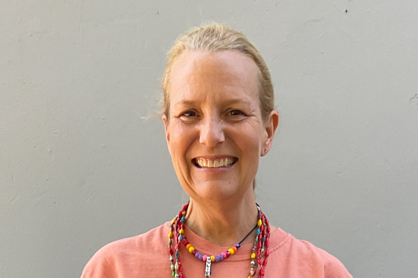 Julie Rhodes